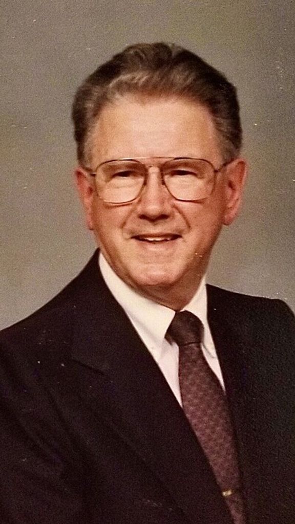 Raymond Merlin Hill Profile Photo