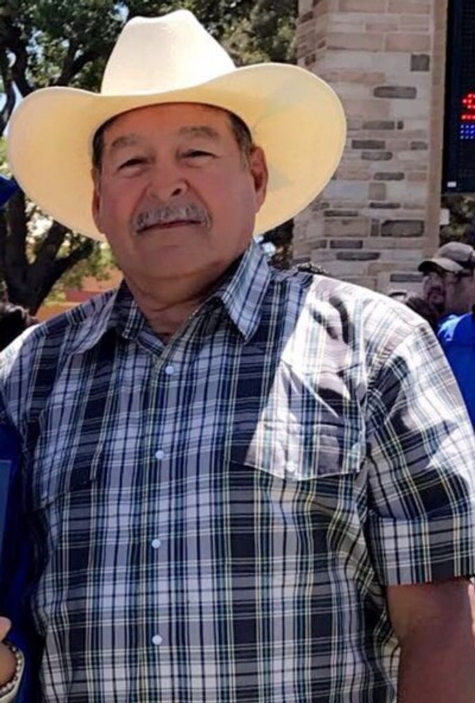 Fidel Vigil Profile Photo