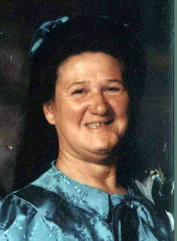 Shirley May Earls Profile Photo