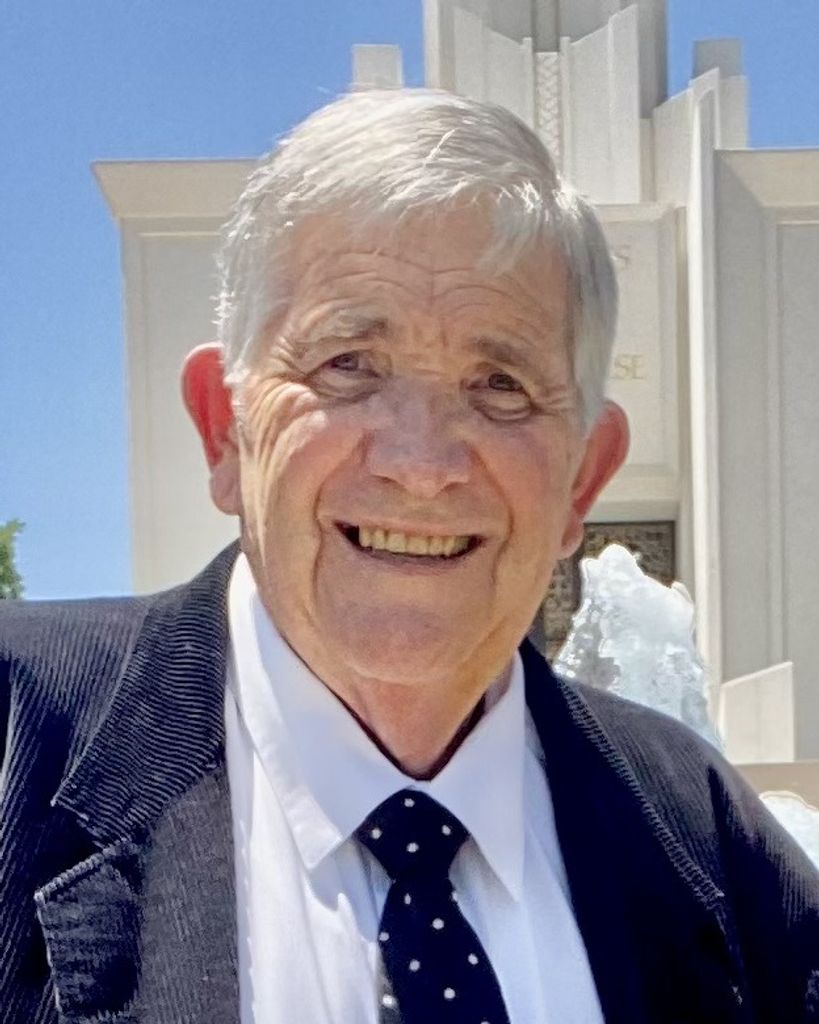 Robert Michael Bull Profile Photo