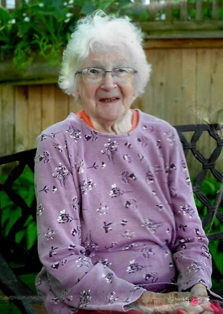 Gloria Blake Profile Photo