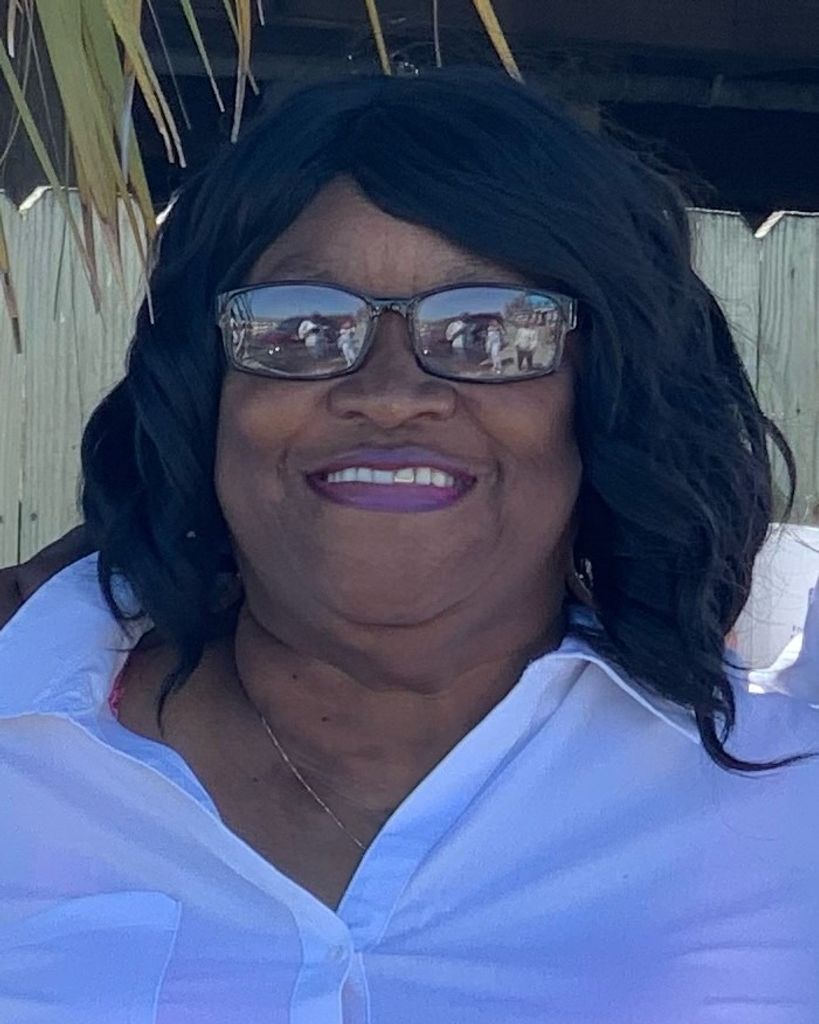Gail Ray Martin