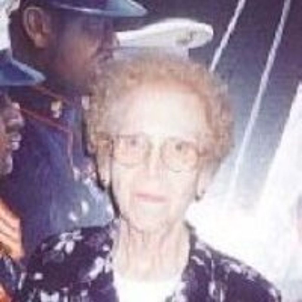 Ruth M Bryczynski