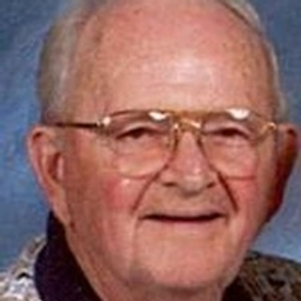 Kenneth "Lee" Hunter