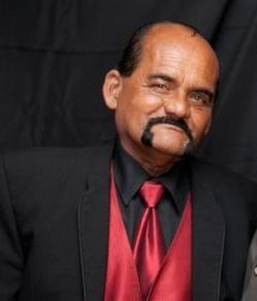 Roberto Bonet Profile Photo
