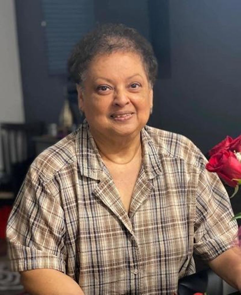 Sylvia Antuna Profile Photo