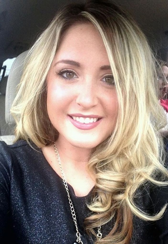 Caitlyn M. Goldschmidt Christofas