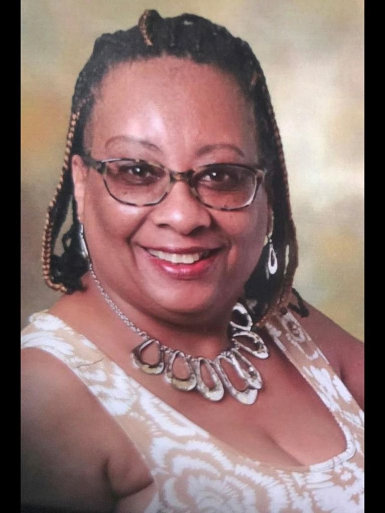 Lottie Mae Glover Profile Photo