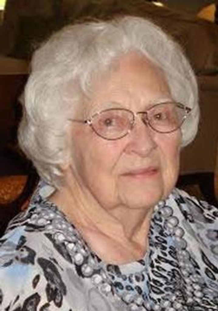 Emma North Barker Profile Photo