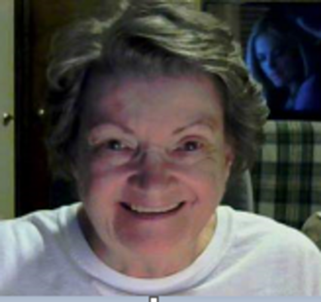 Julia Downs Profile Photo