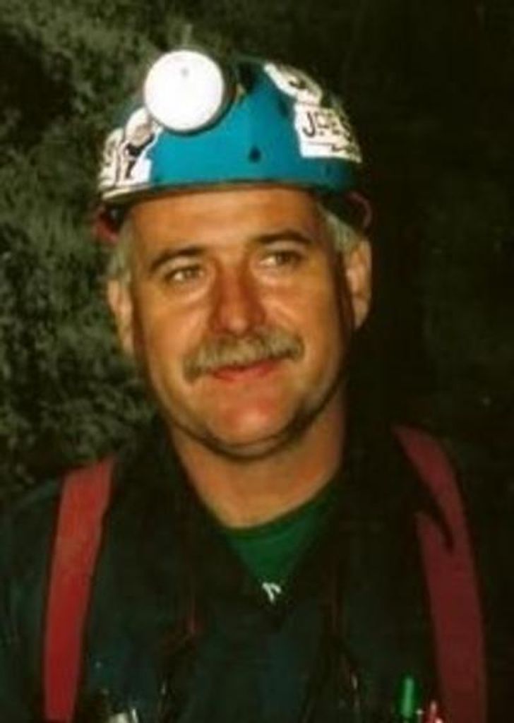 Joe Schloss Profile Photo