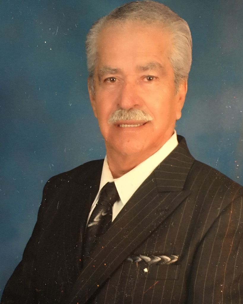 Armando Carrillo