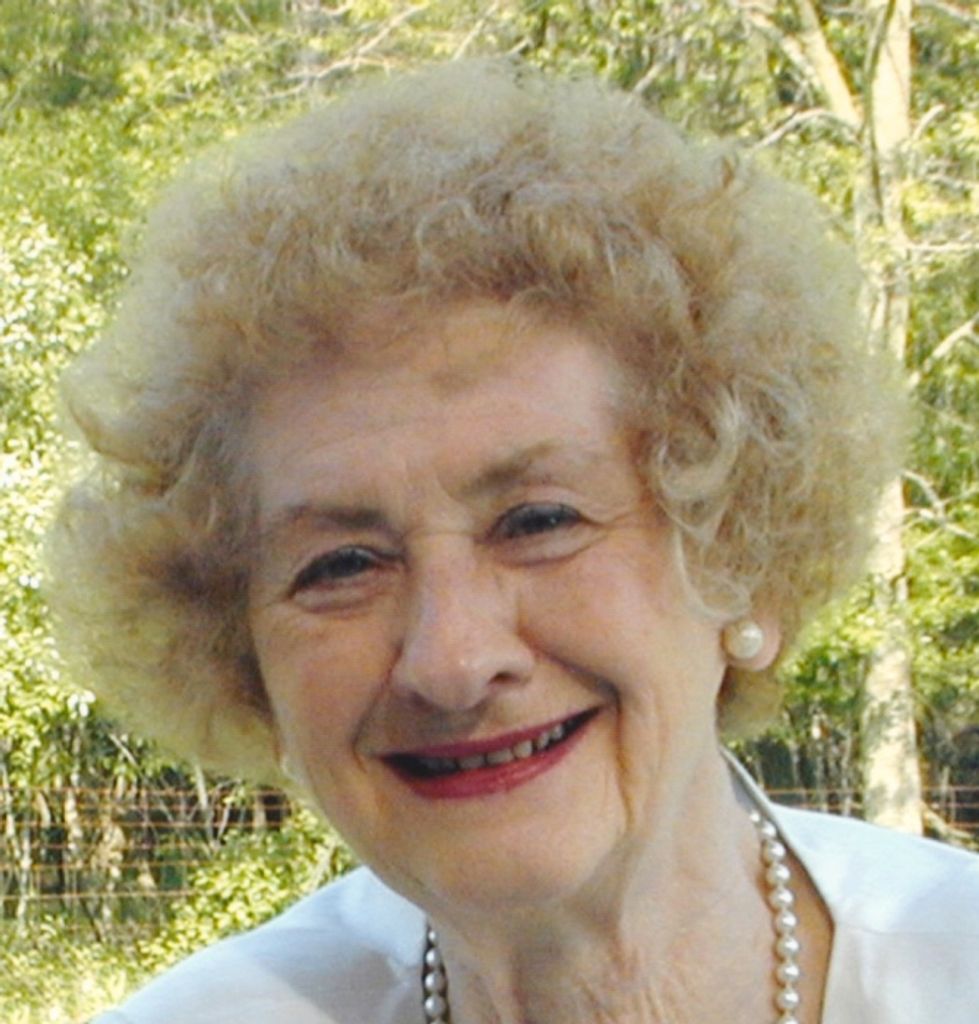 Mary Lou Macala Profile Photo