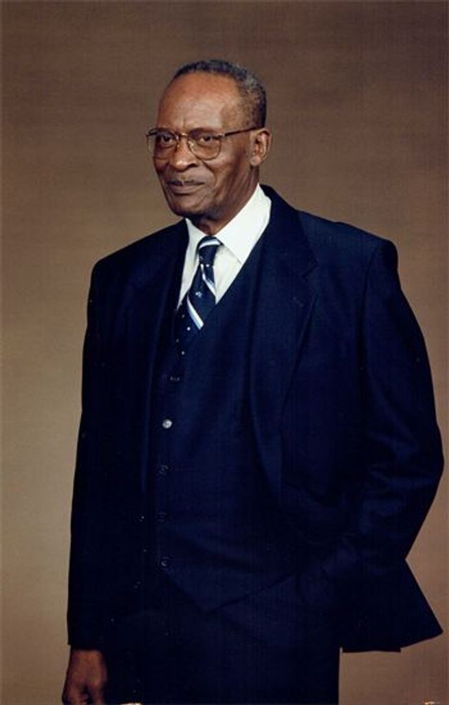 Oliver Harris Sr Profile Photo