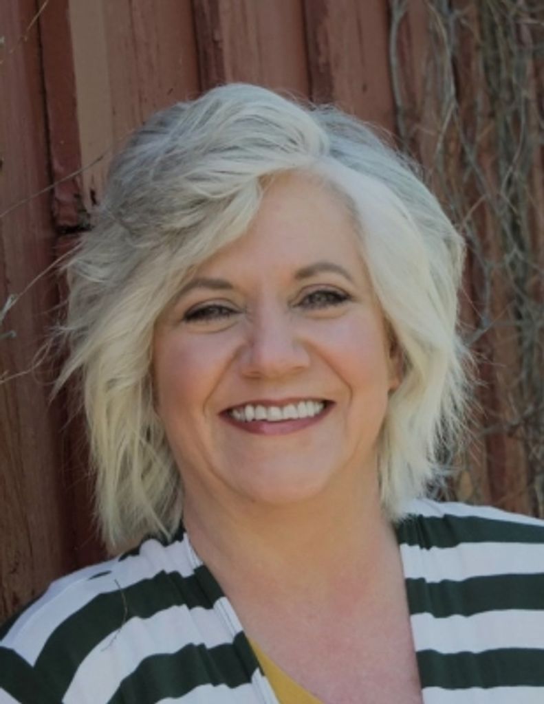 Janet Warner Profile Photo