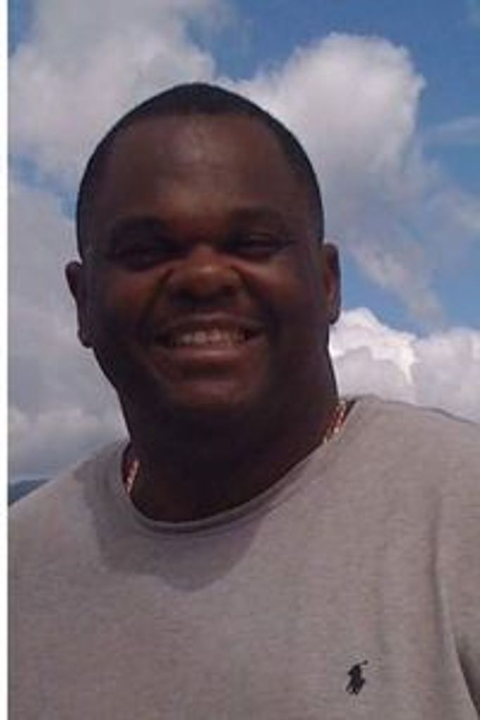 Larry Antonio Rivers Profile Photo