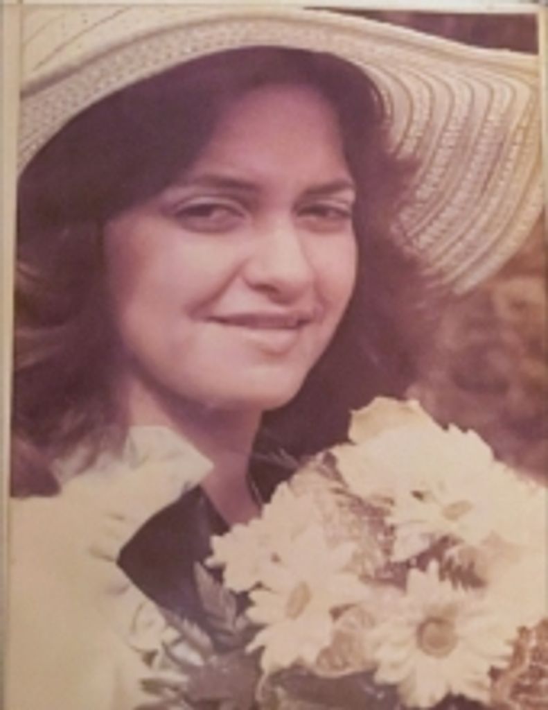 Yvonne Marie Gill