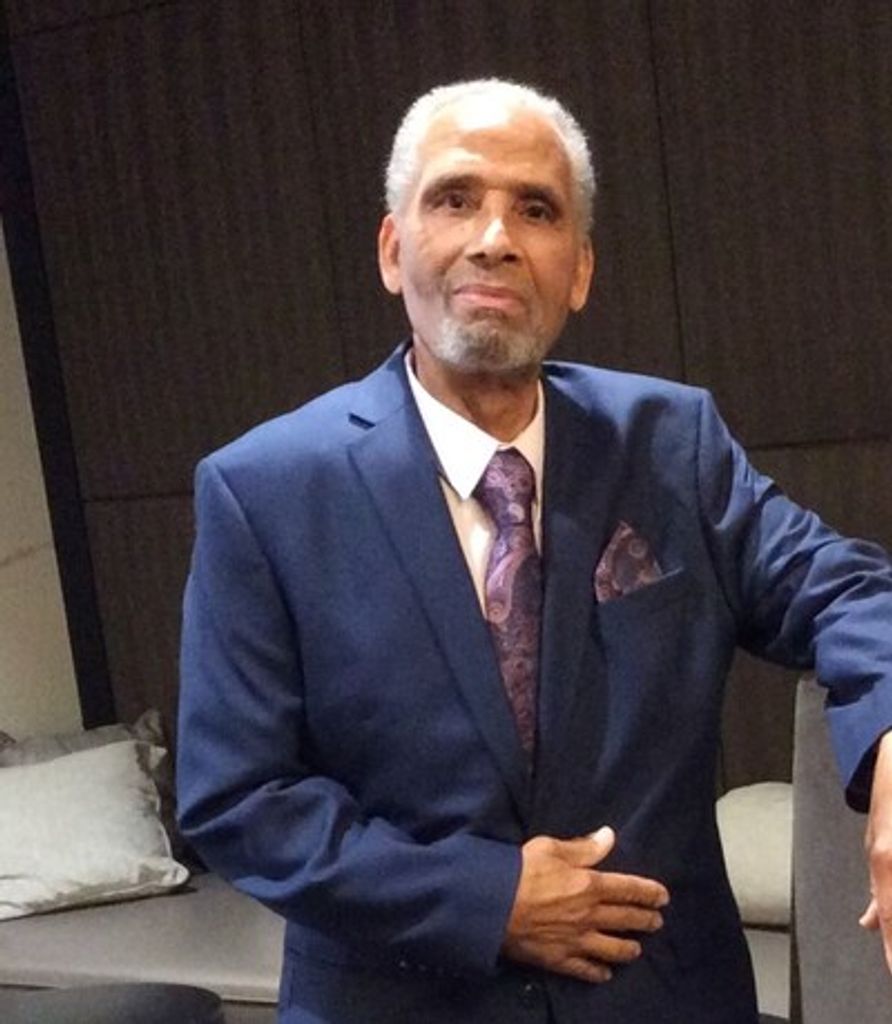 Lacy John Brown Profile Photo