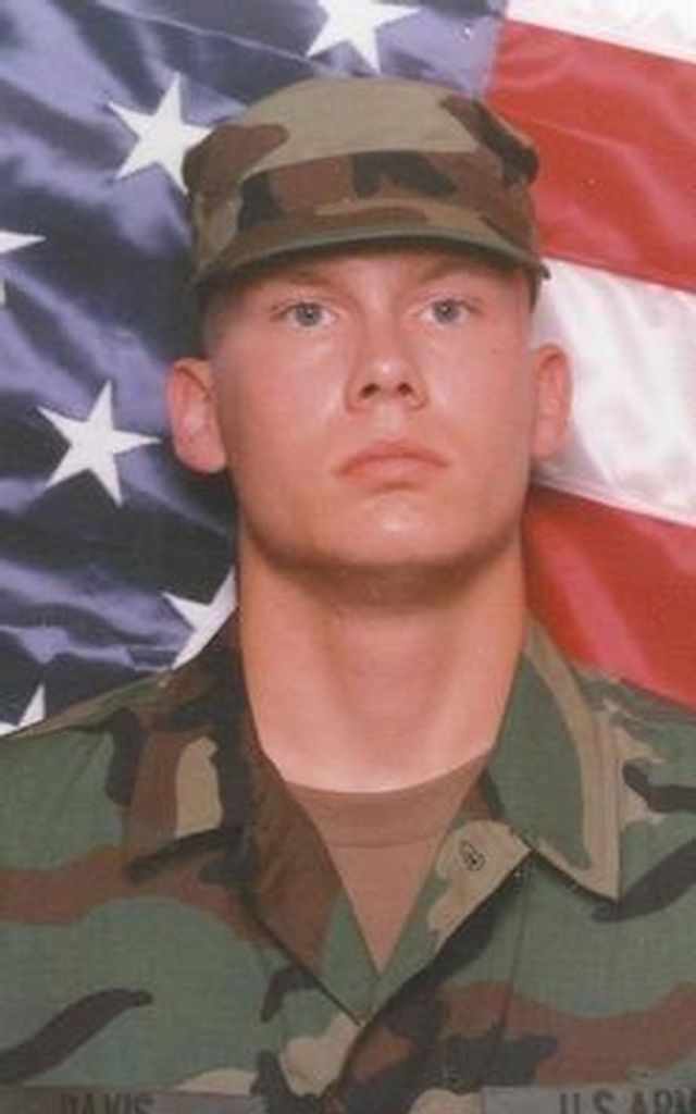 Thomas Victor Davis Profile Photo