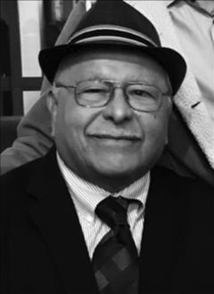 Arturo Michael Gonzalez Profile Photo