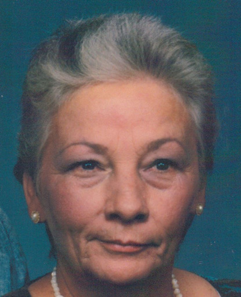 Daisy Johns Profile Photo
