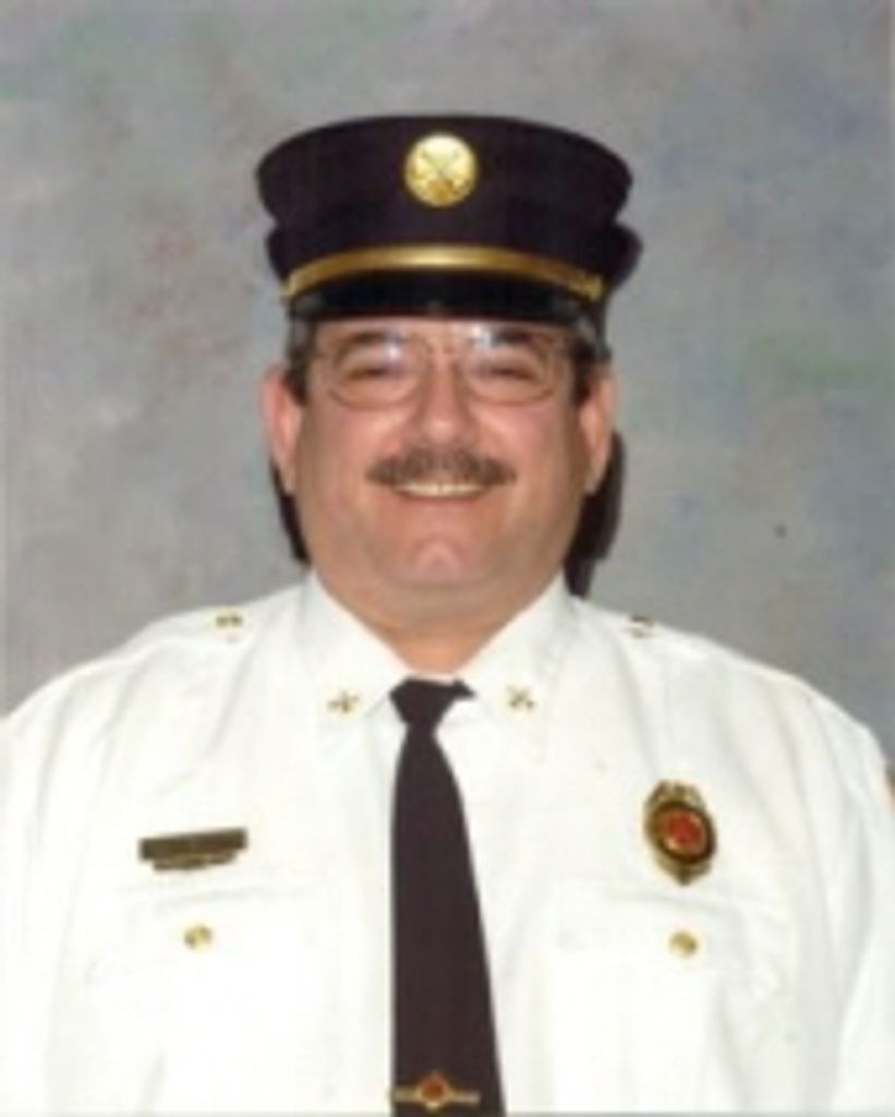 Kenneth E. Elliott