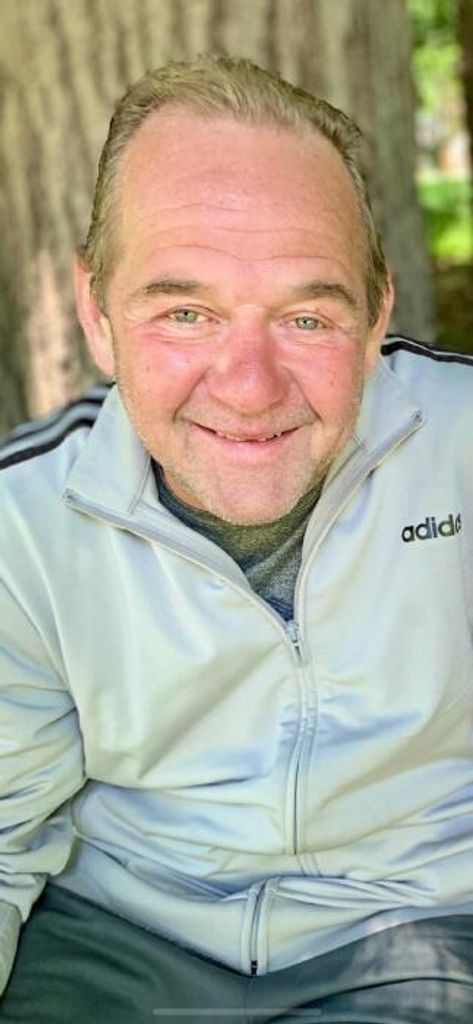 Richard Guild Louanis Profile Photo