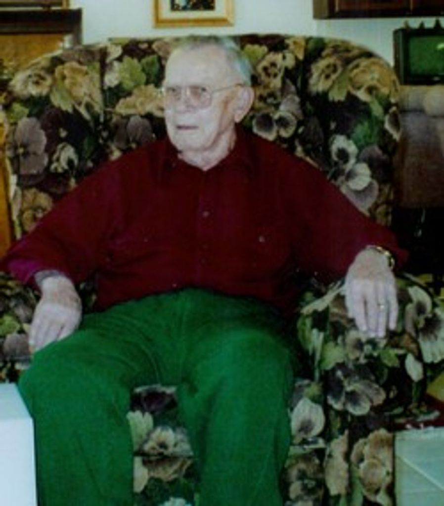 Everett Thomas