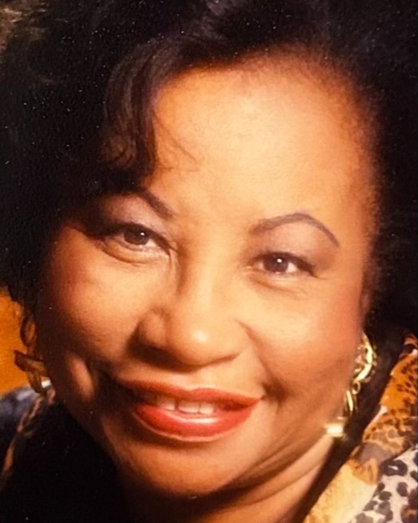 Iphigenie Loubeau Profile Photo