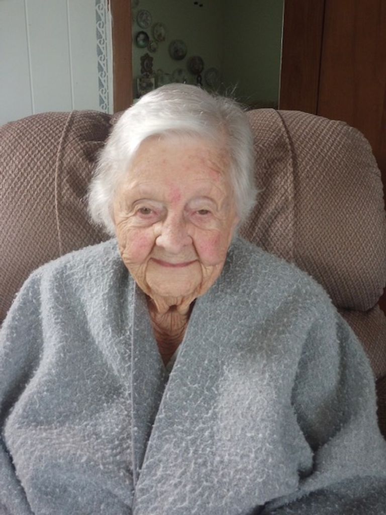 Imogene Rose (Hochstuhl) Walter