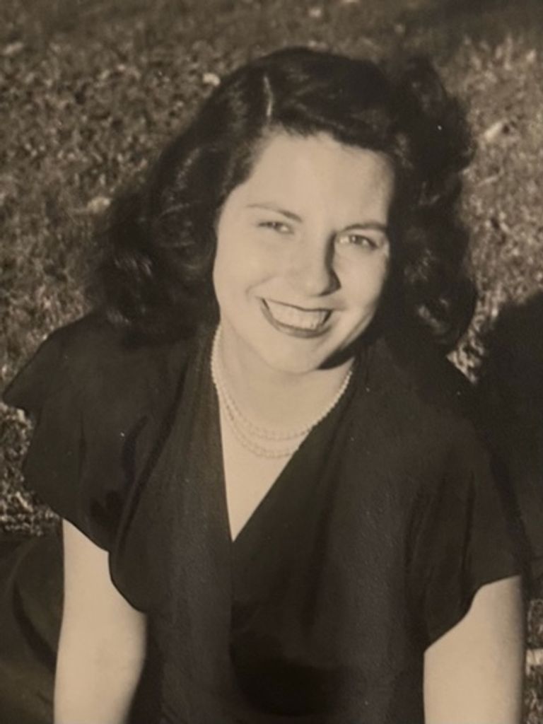 Amy Joyce Ross Profile Photo