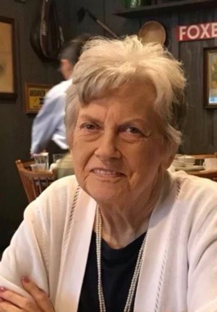 Mary Duck Profile Photo