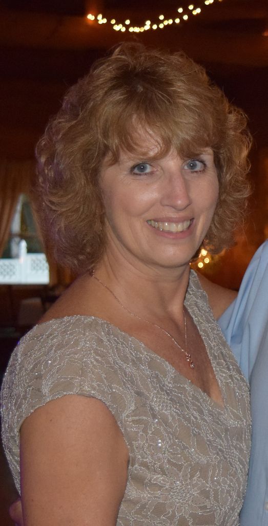 Lynne Veinote Profile Photo