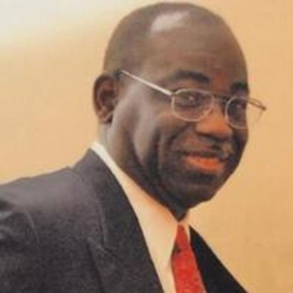 Luarthur Robertson, Sr.