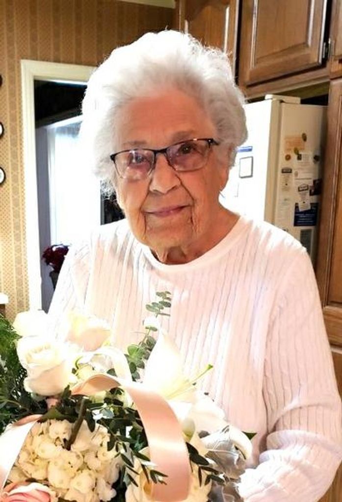 Ruth Lindsey Harris Wrinkle Profile Photo