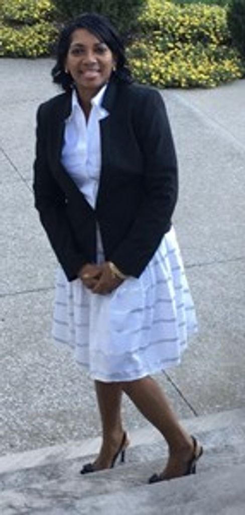 Indira Ceijas - Thomas Profile Photo