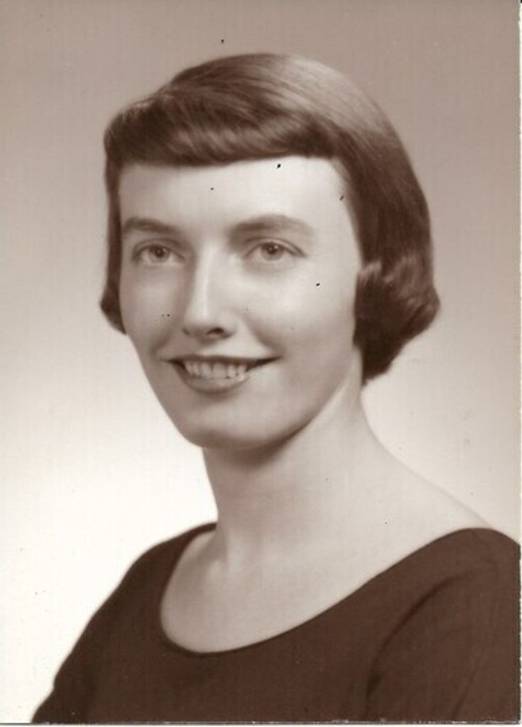 Joan Walsh Profile Photo