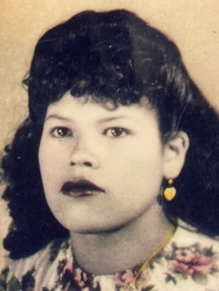 Julia Camarena Profile Photo