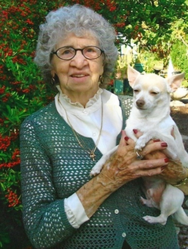 Mollie Magee Schmutzer Profile Photo