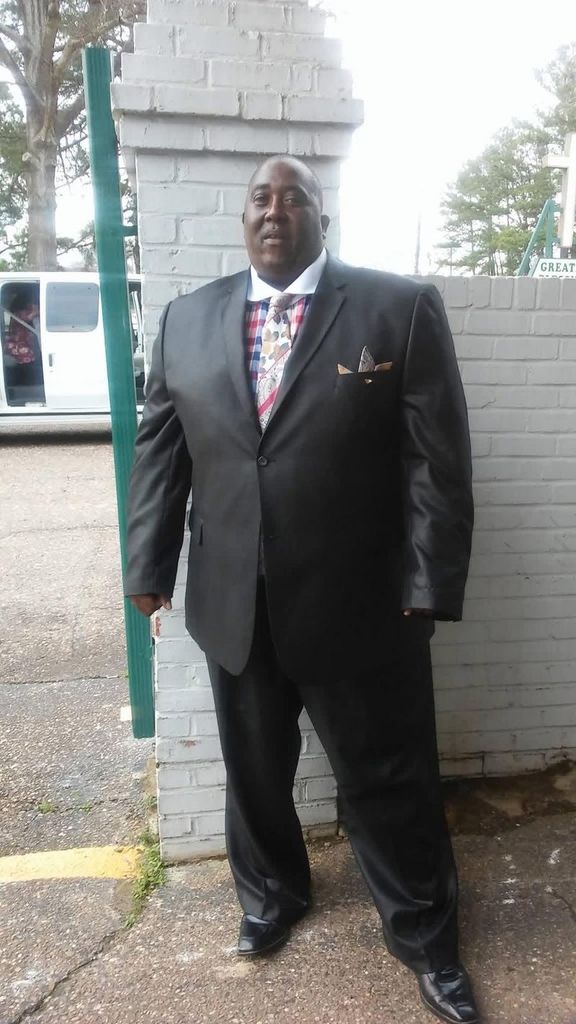 Mr. Tony "Bigg Dogg" Hullaby Profile Photo