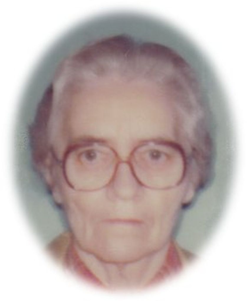 Clara Opal Hall Profile Photo