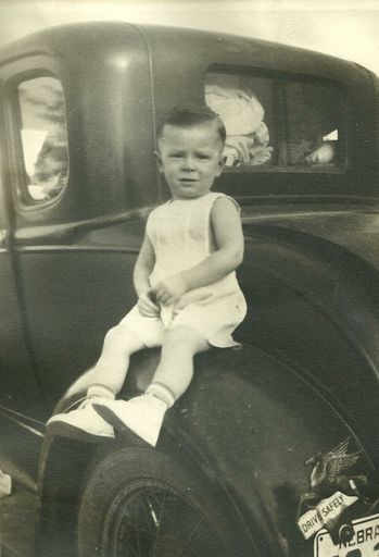 Gary L. Benge photo gallery thumbnail 114 of 264