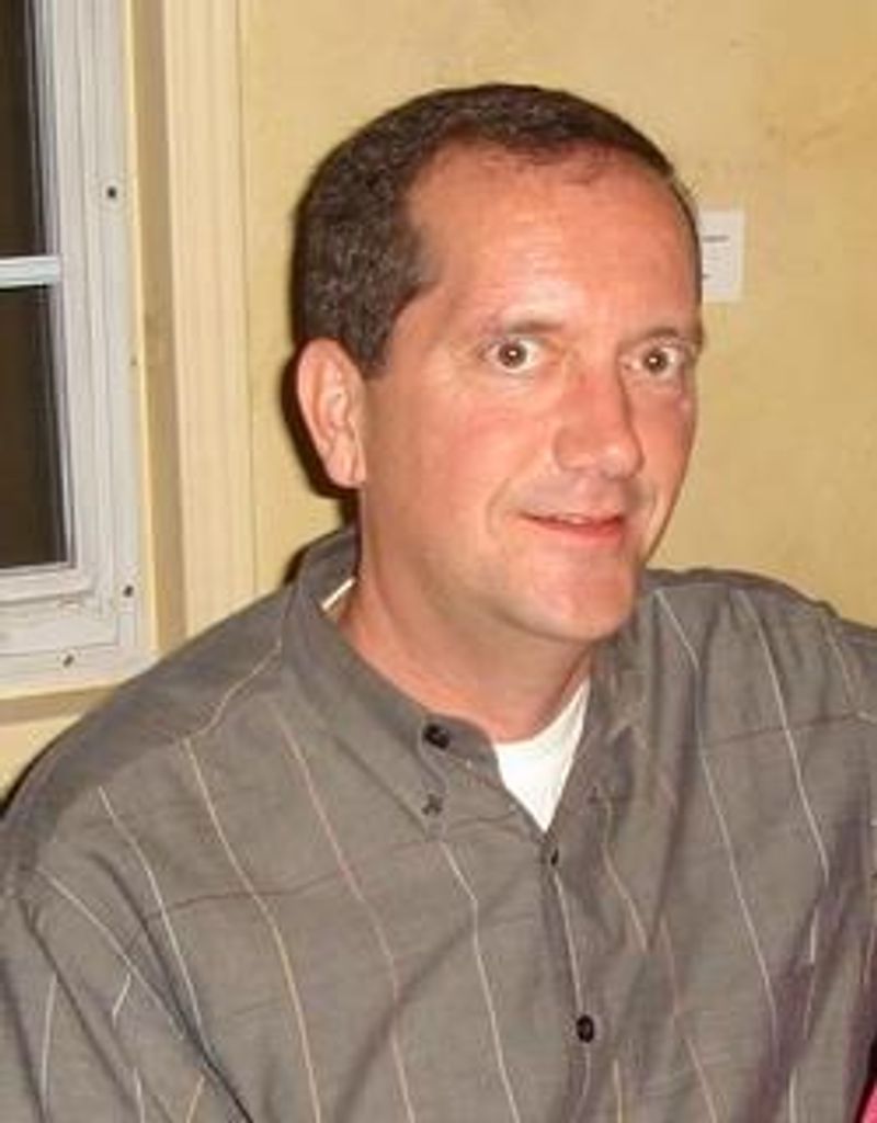 Timothy "Tim" Clyde Robertson