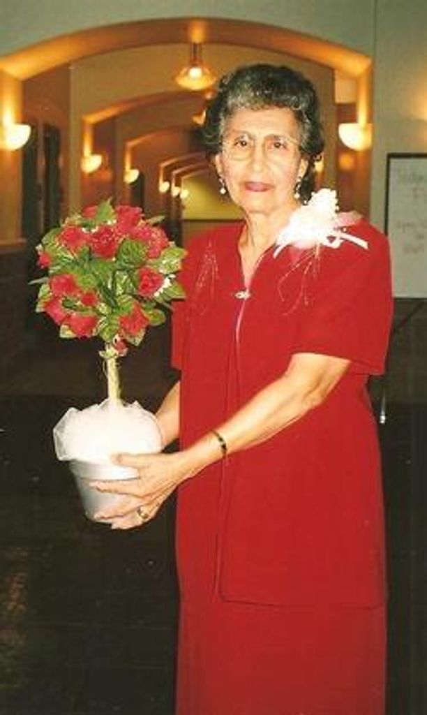 Tita Torres Amador