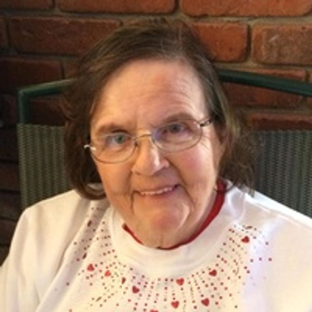 Mary Lou Cecil Wood