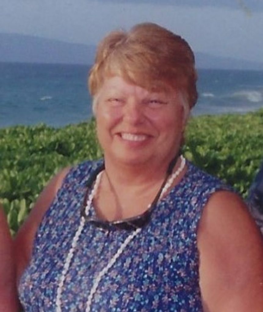 Judy Iliene (Carver)  Thuma