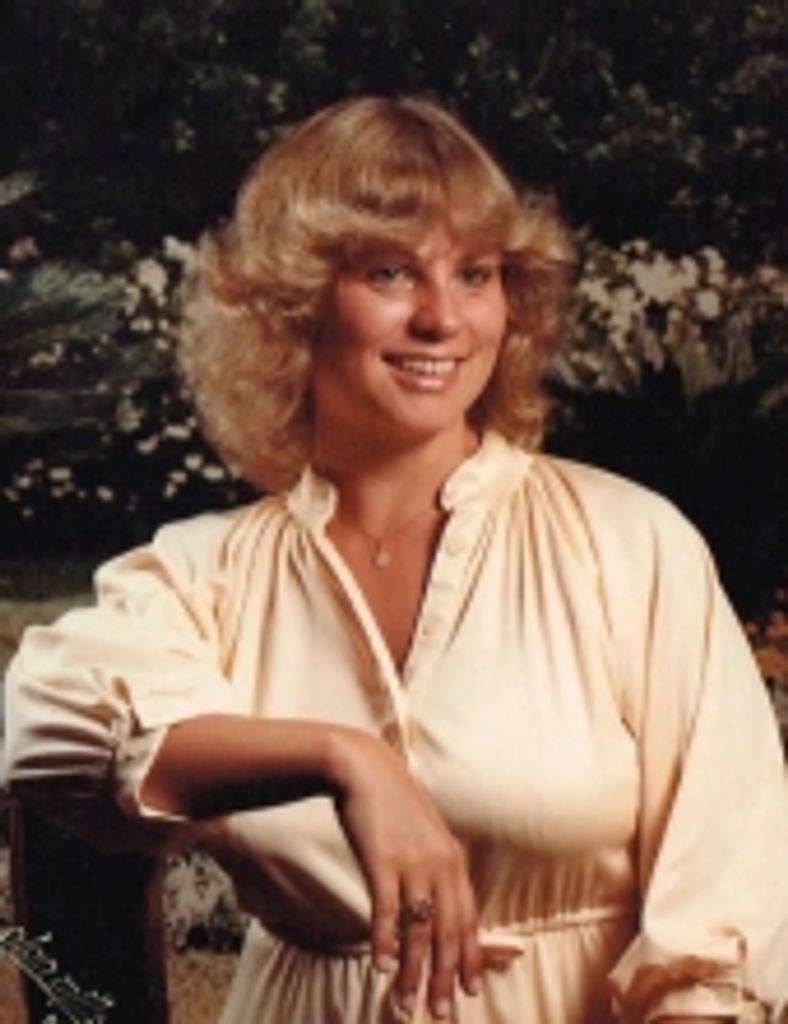 Peggy Joyce  Fischer