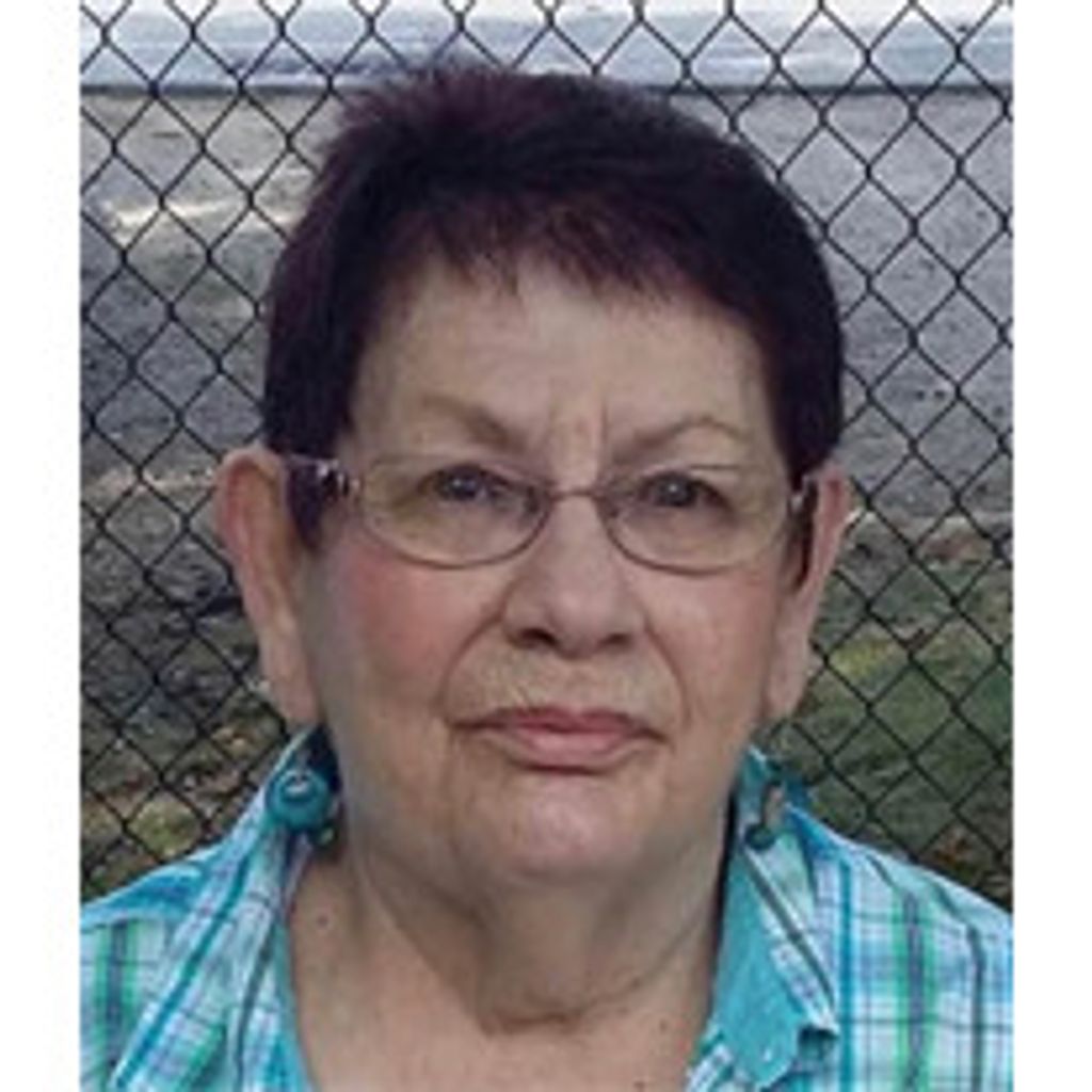 Marlene M Routhier