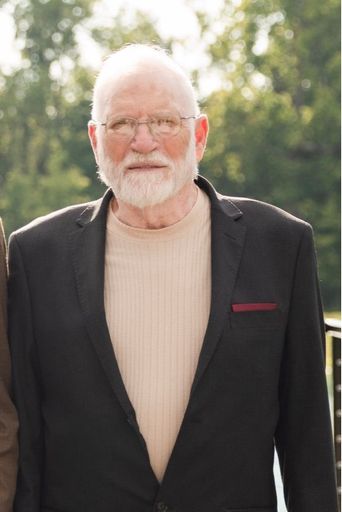 Challis Hodge, Sr. Profile Photo