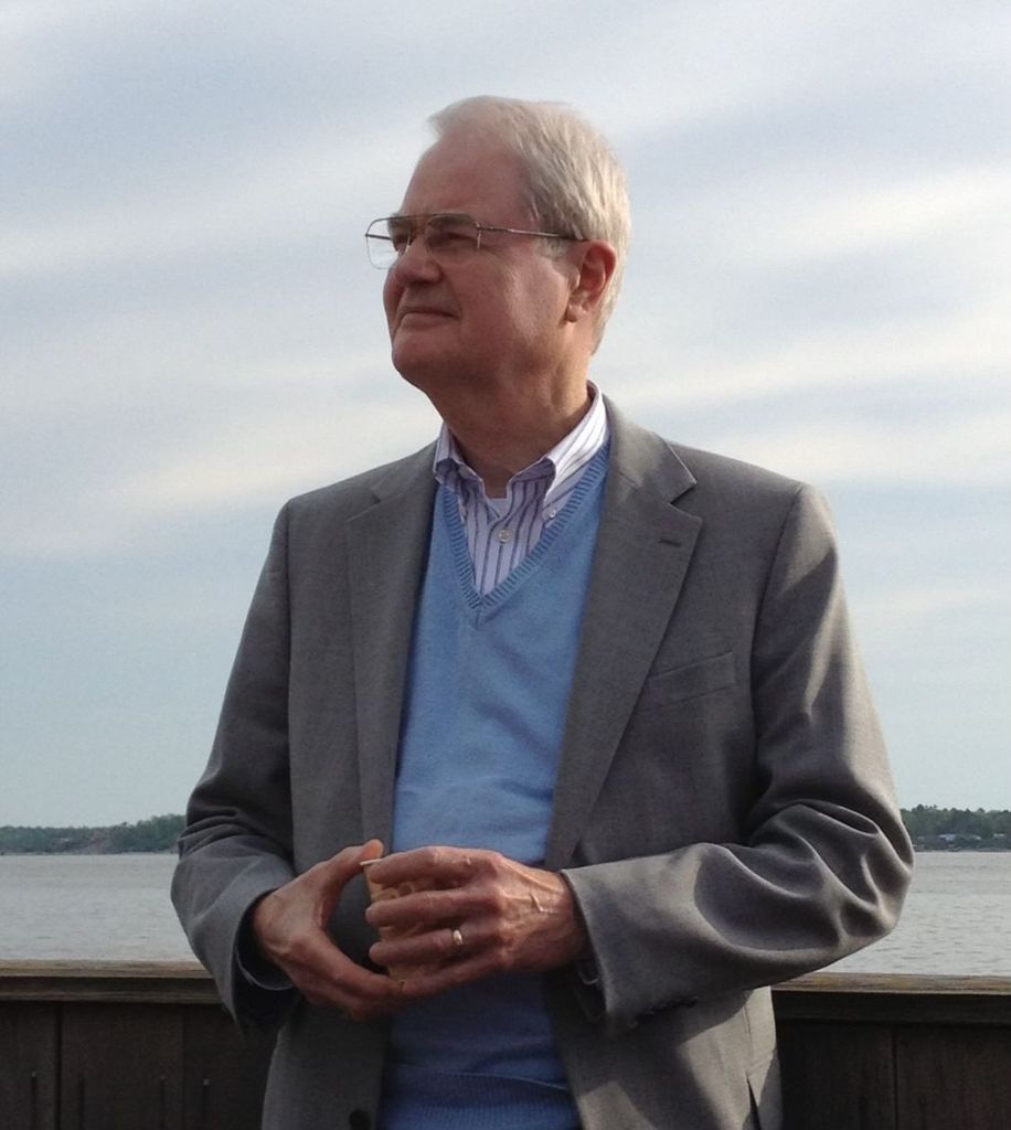 Dr. Larry  A. Williams, DDS